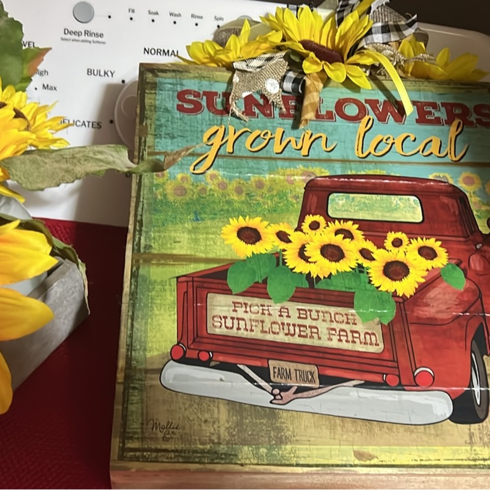 Sunflower Farm Truck Wall Art and Mason Jars with Sunflowers